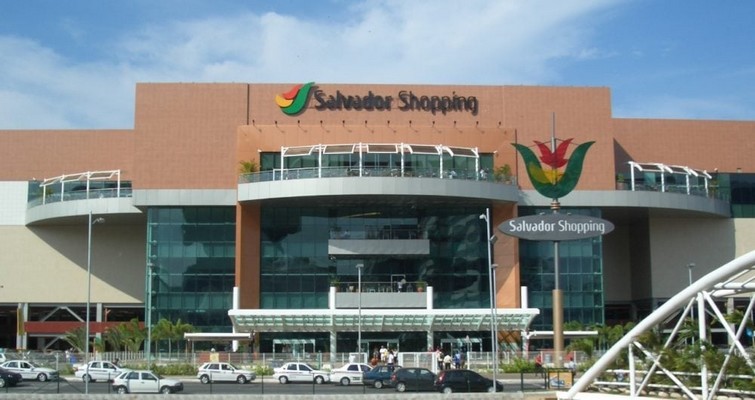 Sem experiência: Rede de Lojas oferece nova oportunidade no Salvador Shopping