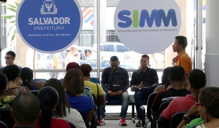 SIMM oferece 30 vagas para Telemarketing e mais 19 funções – Vagas para segunda-feira 10/05 SIMM oferece 30 vagas para Telemarketing e mais 19 funções – Vagas para segunda-feira 10/05